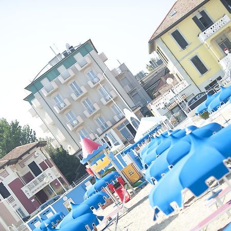 Hotel Alsen Ріміні Екстер'єр фото