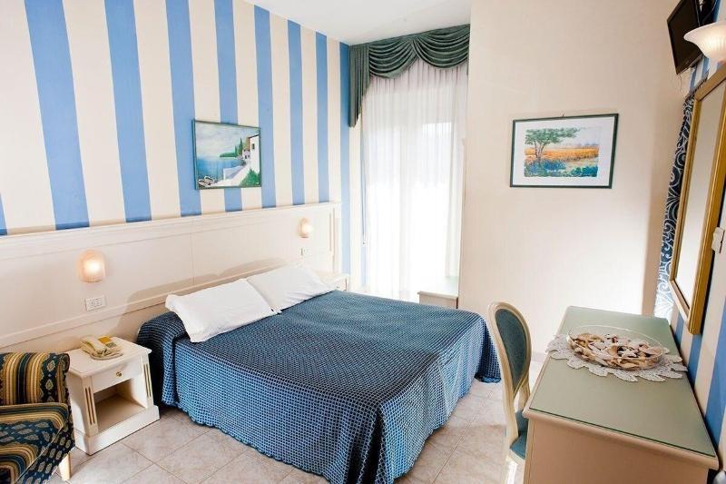 Hotel Alsen Ріміні Екстер'єр фото