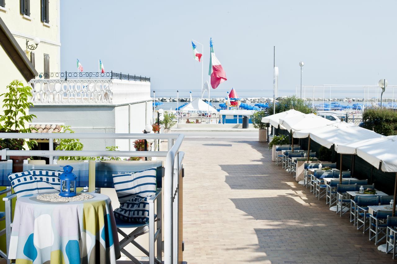 Hotel Alsen Ріміні Екстер'єр фото