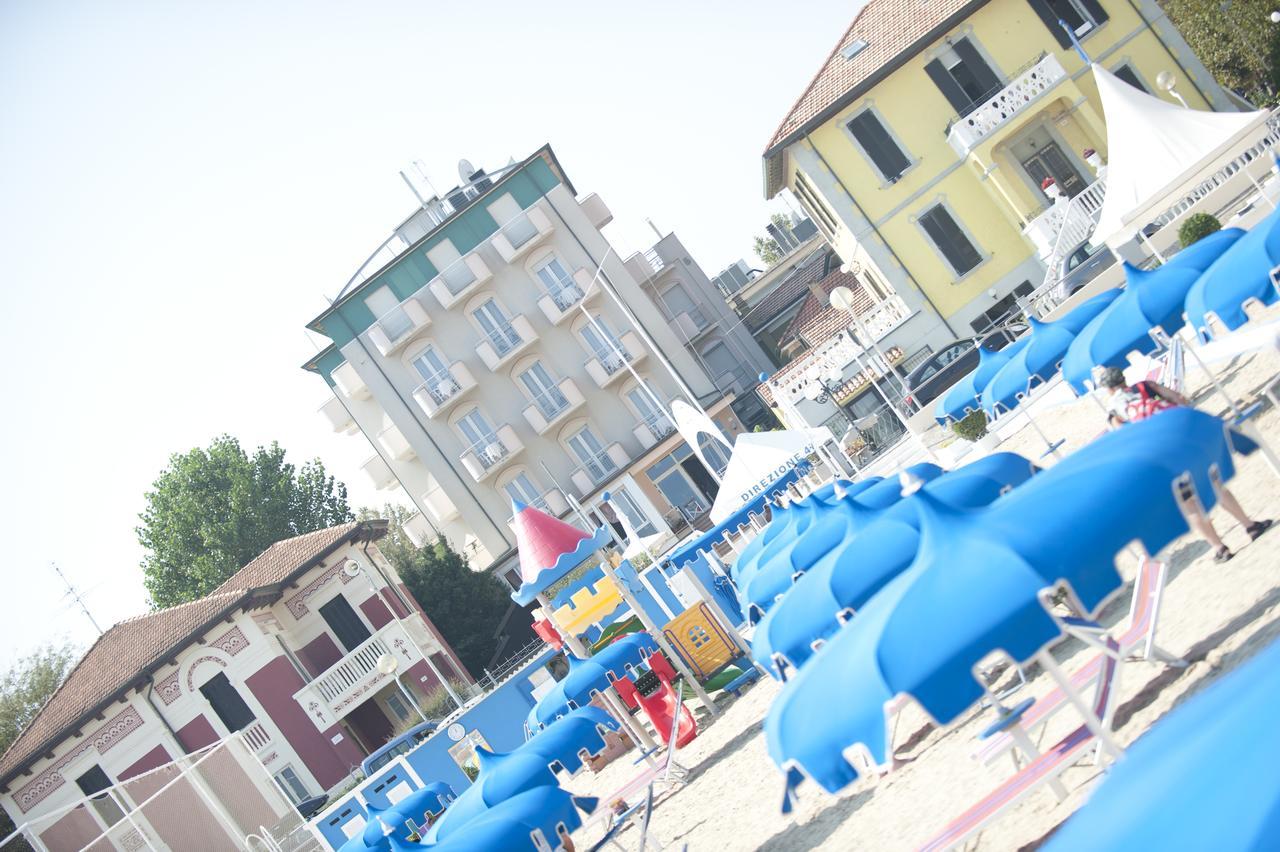 Hotel Alsen Ріміні Екстер'єр фото