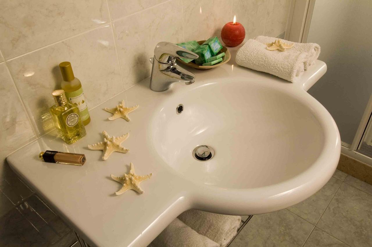 Hotel Alsen Ріміні Екстер'єр фото